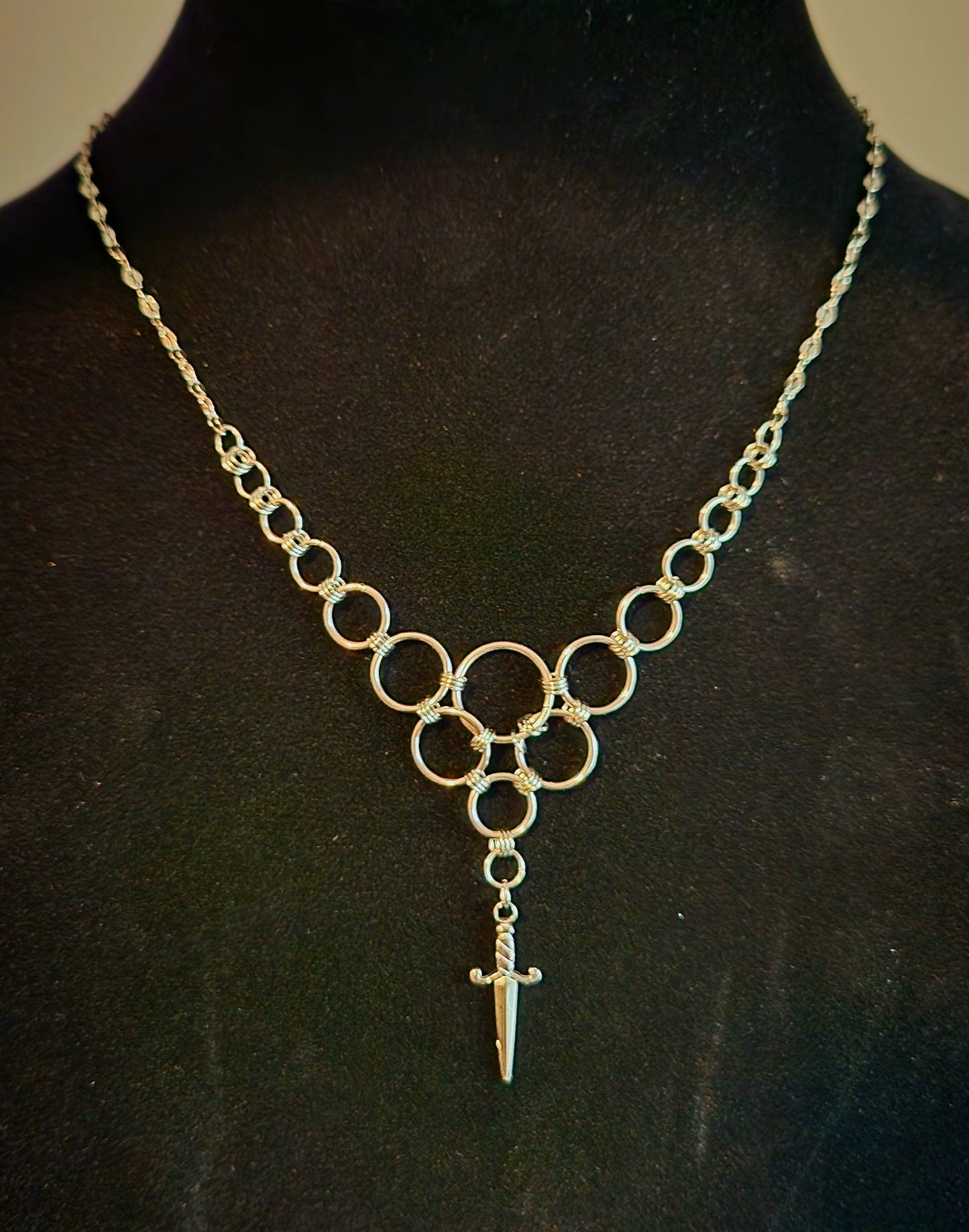 O ring dagger necklace