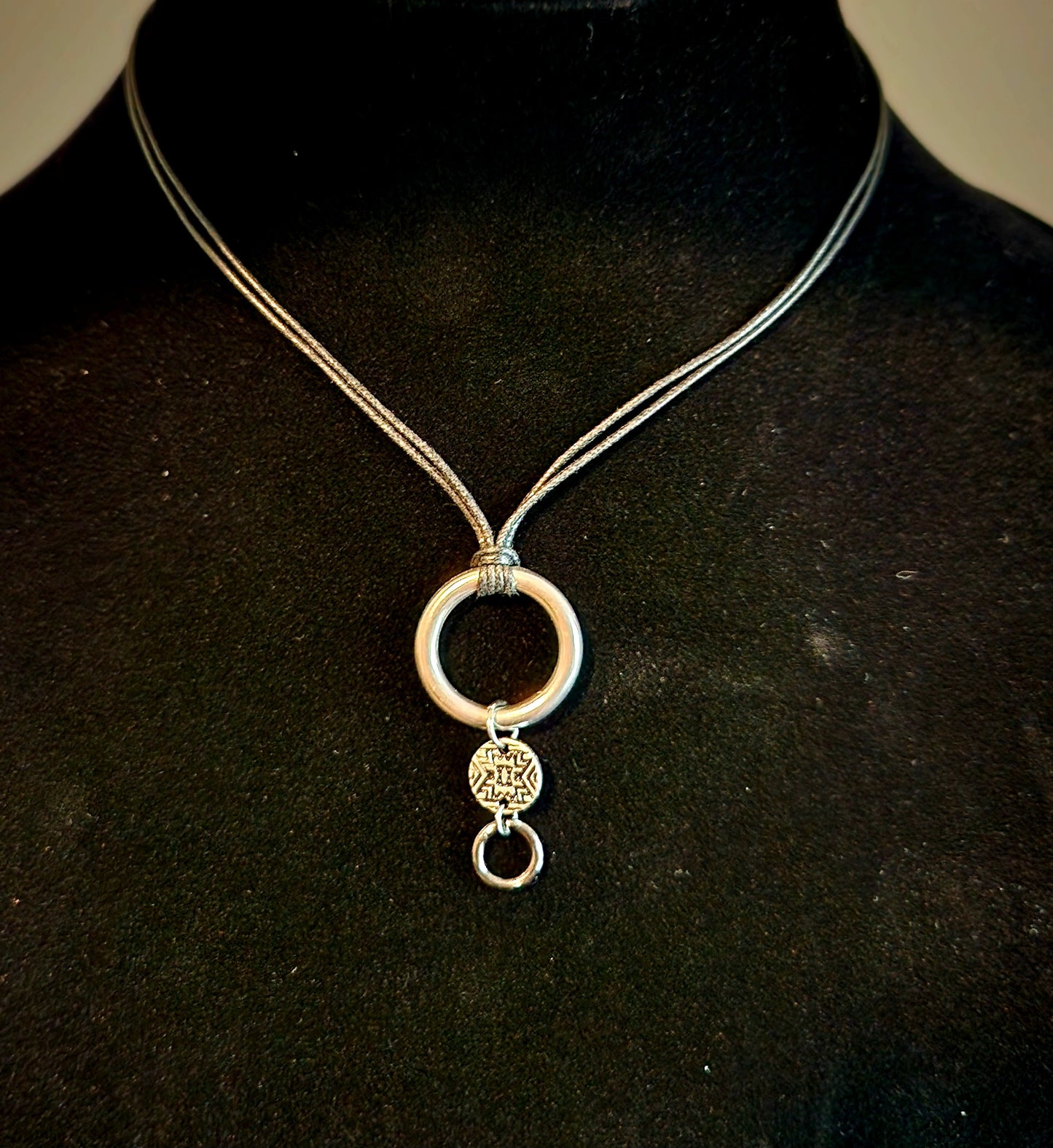 O ring cord necklace