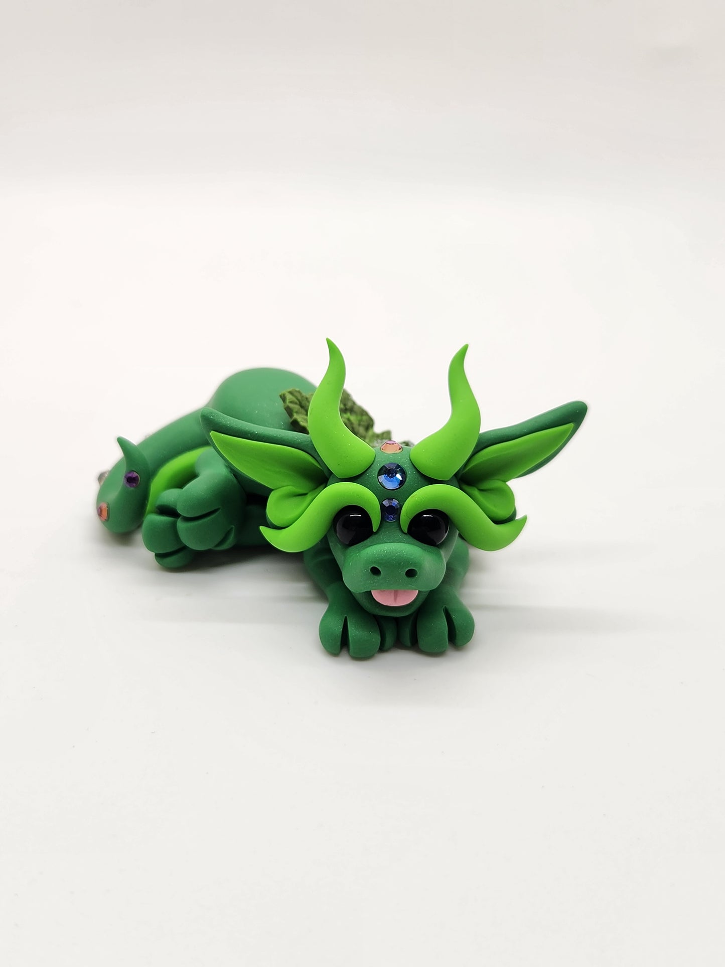 "Diesel" green 420 dragon sculpture