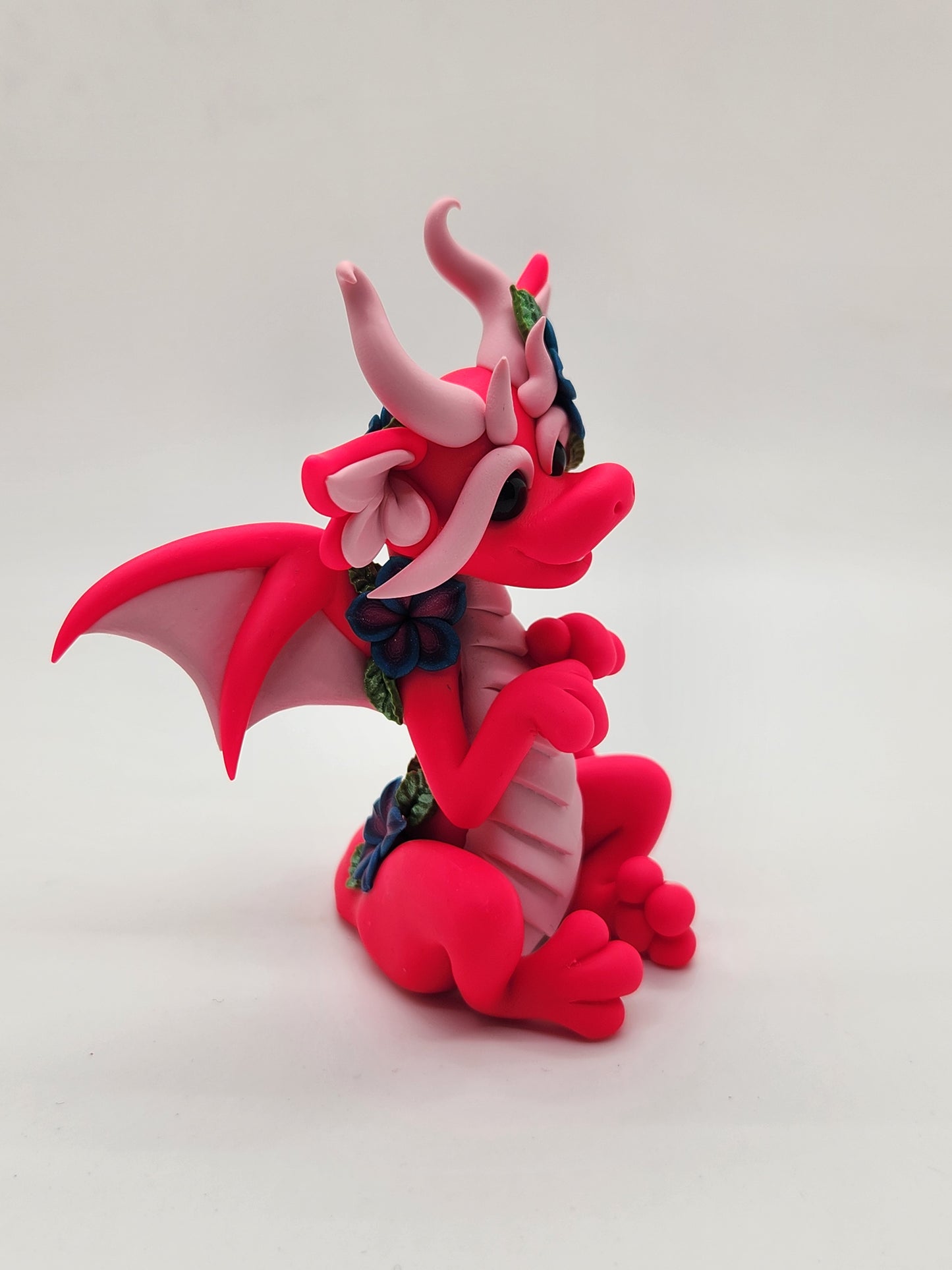 "Dianthus" pink flower dragon sculpture