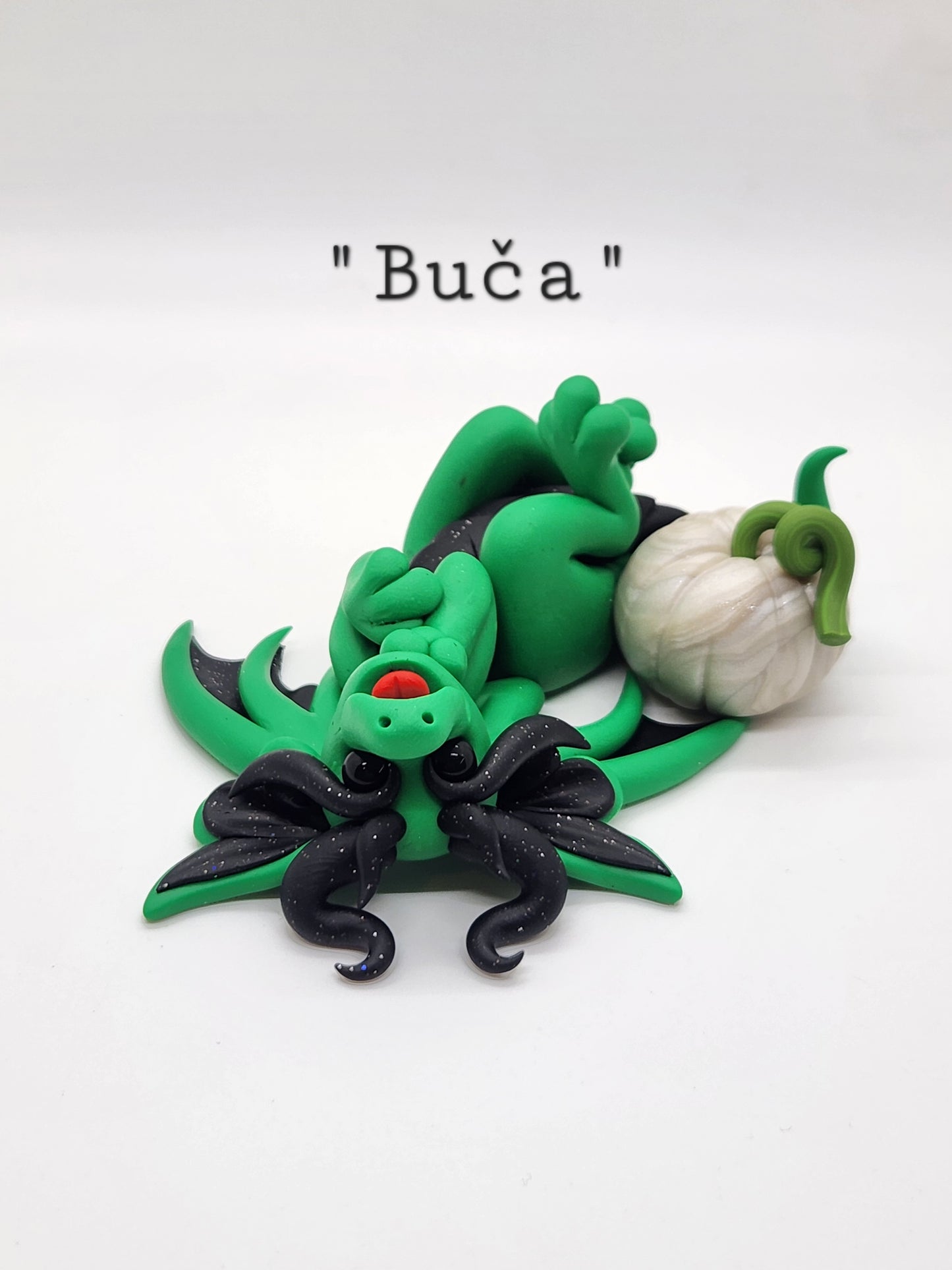 Small white pumpkin dragon sculptures, choose your color!
