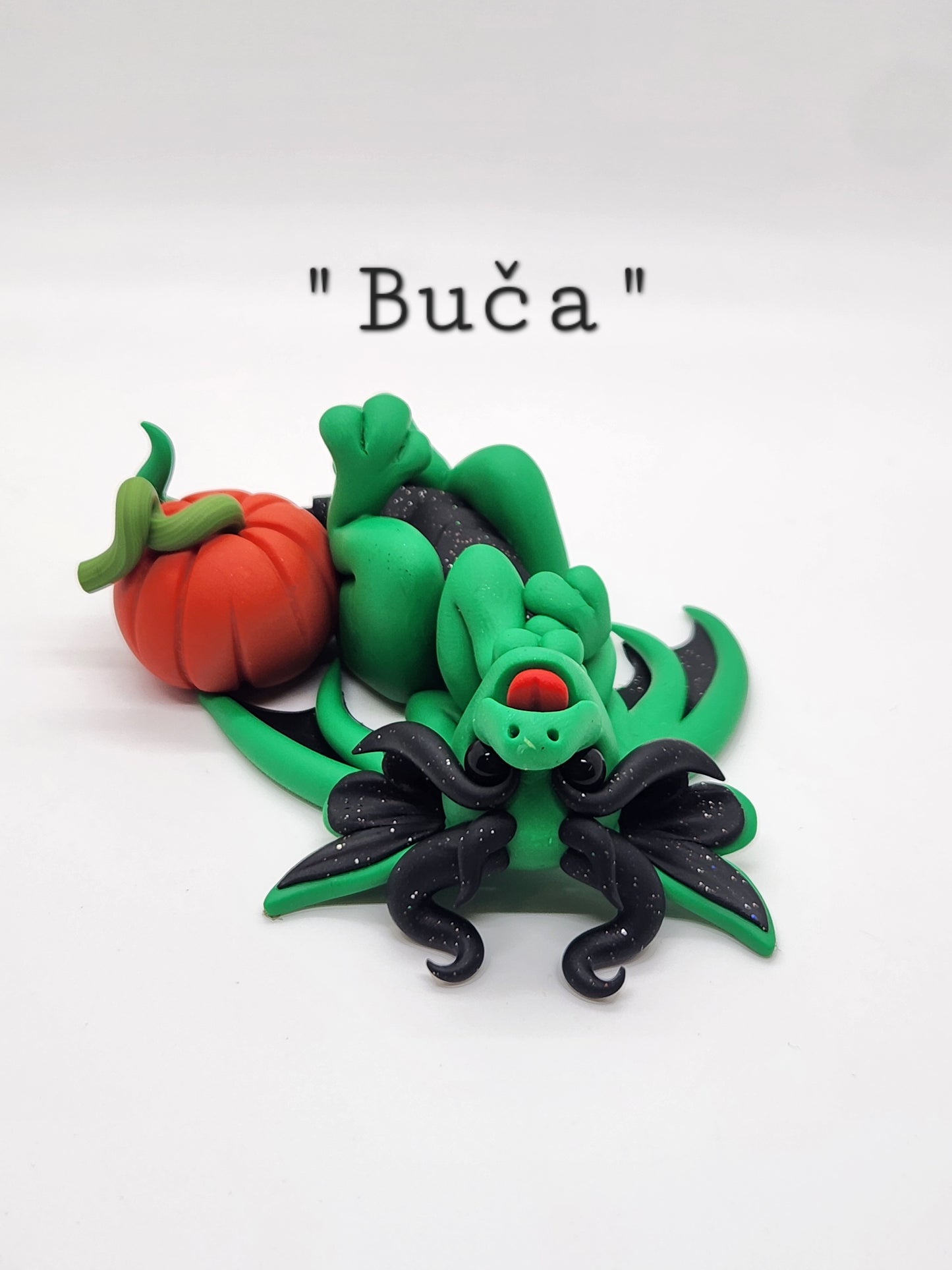 Small orange pumpkin dragon sculptures, choose your color!