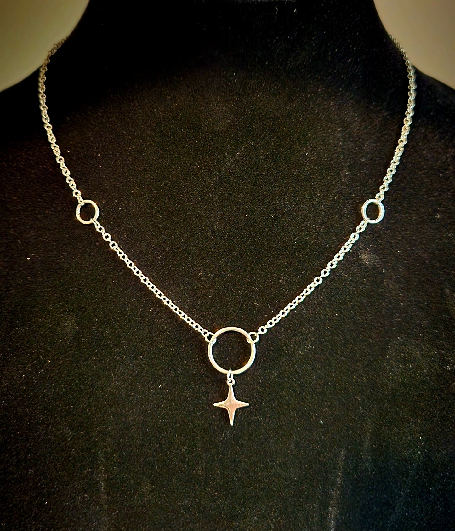 O ring star necklace