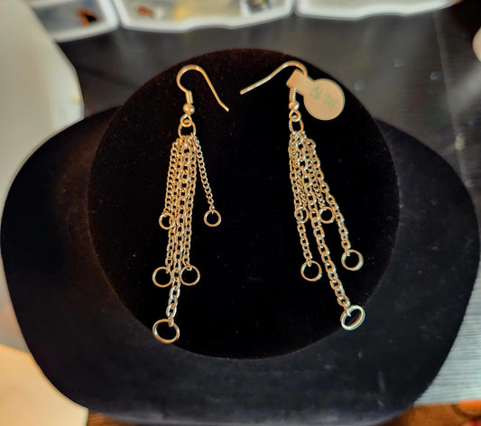 Chain earrings