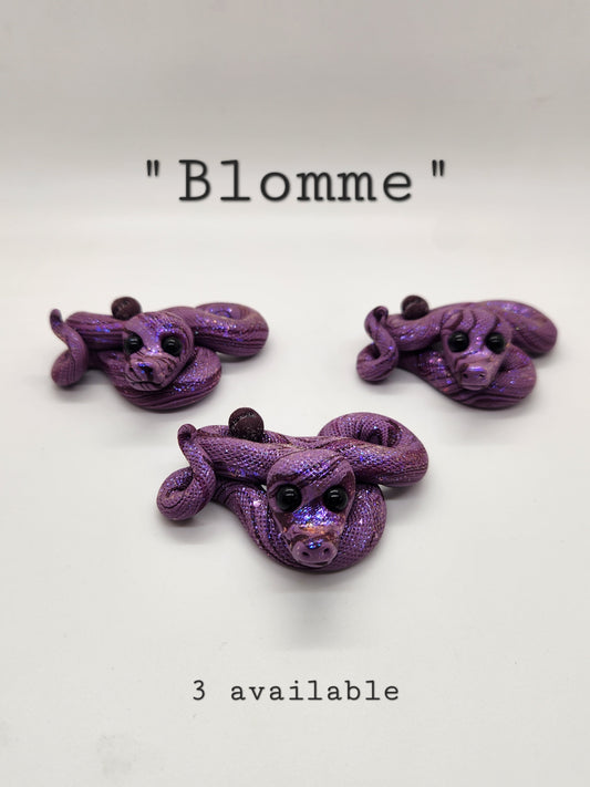 "Blomme" sugar plum snake sculpture