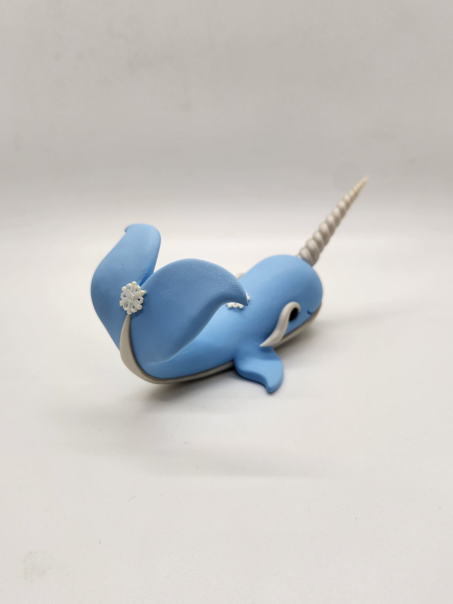 "Borë" blue narwhal sculpture