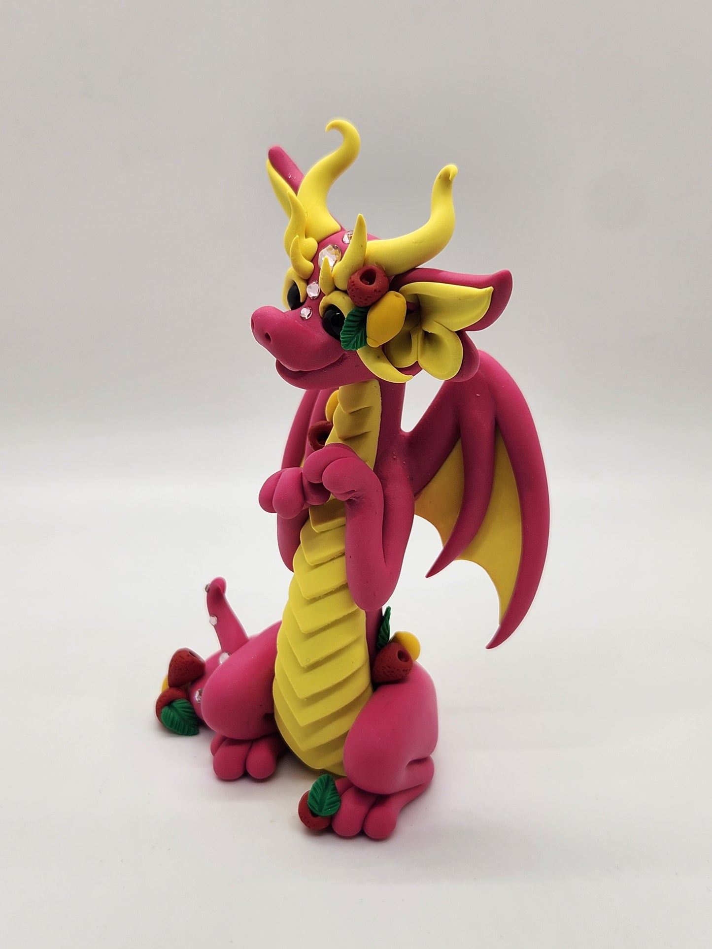 "Wai Lemi" pink strawberry lemonade dragon sculpture