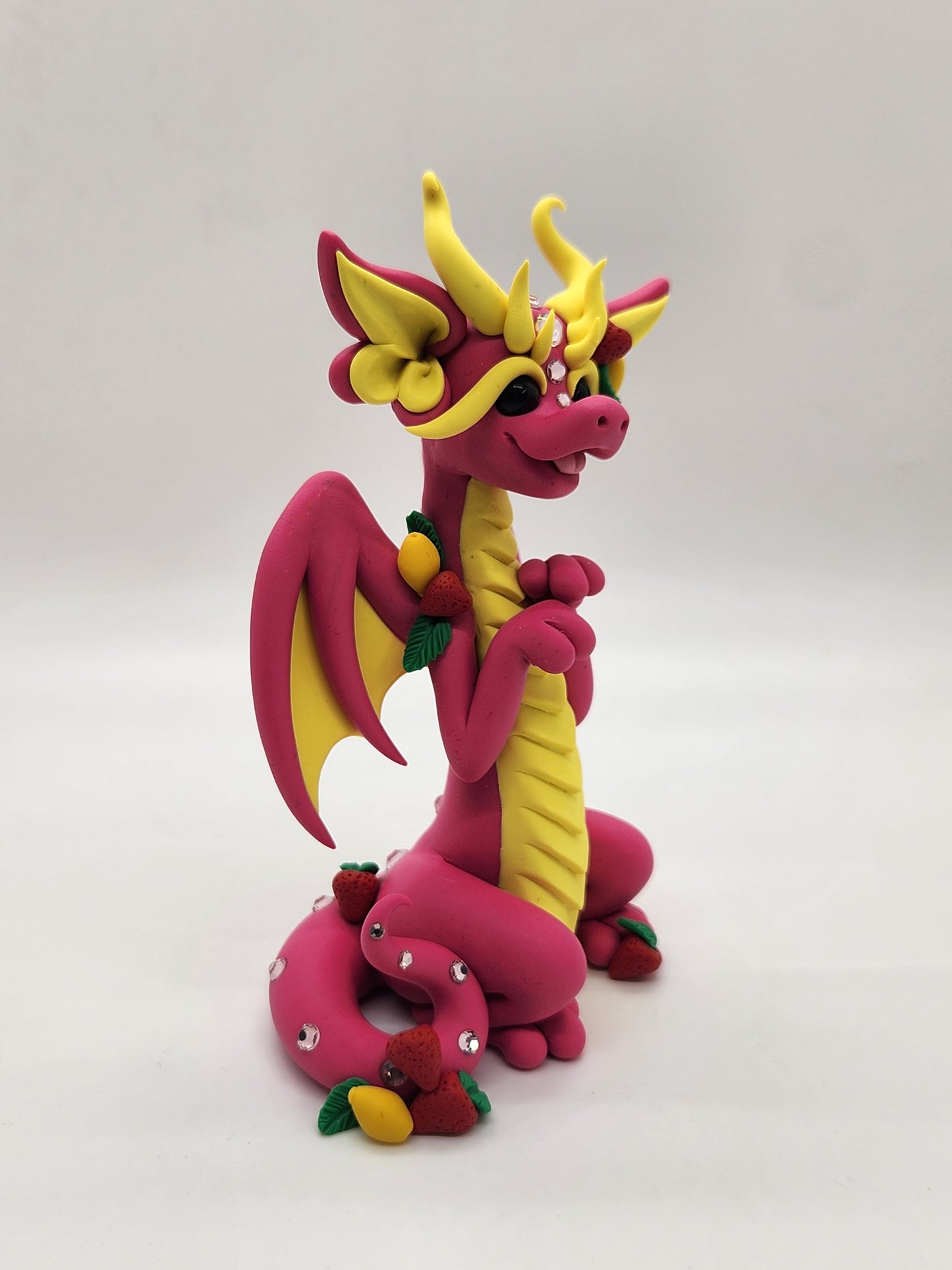 "Wai Lemi" pink strawberry lemonade dragon sculpture